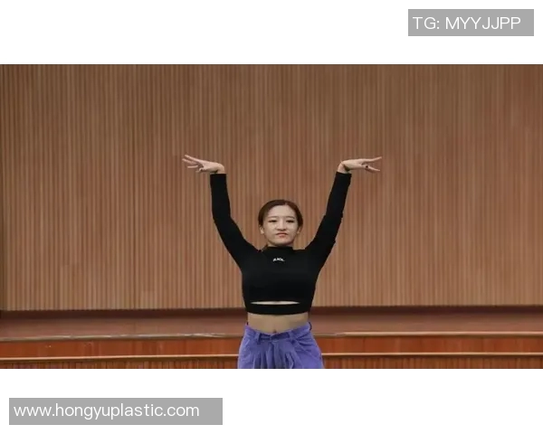 与街舞先锋周磊对话探索他的舞蹈人生与艺术追求